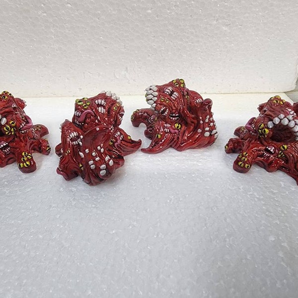 gibbering-mouther-3d-printed-resin-miniature-tabletop-role-playing