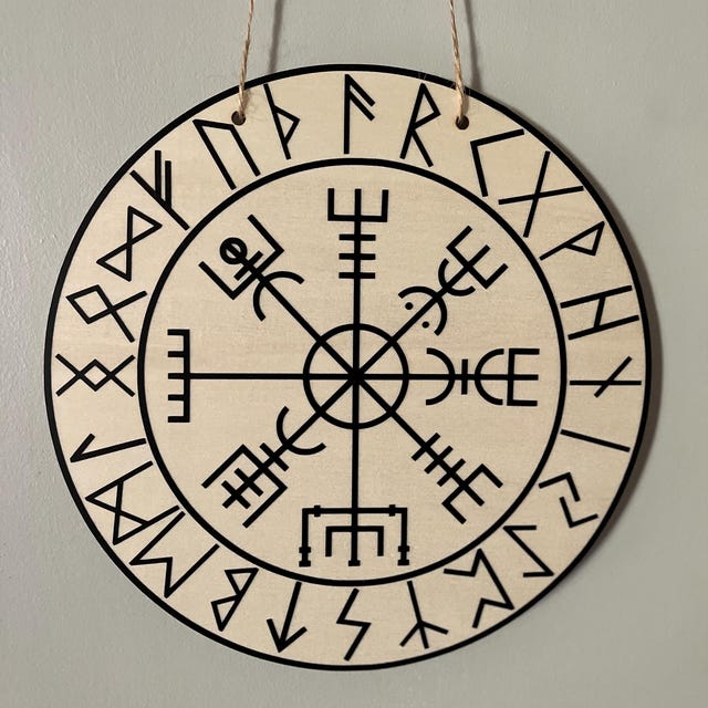 Simbolo Vichingo Vegvisir Illustrazione Vettoriale Scandinava Per Tatuaggi Gm1439123888 479463506