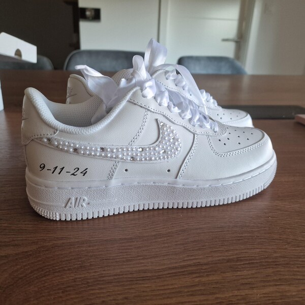 iced lilac air force 1