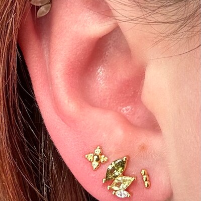 Unbe-LEAF-ily Beautiful! Peridot Leaf and Branch Earrings main image 0