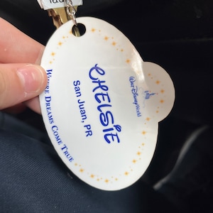 Chelsie added a photo of their purchase