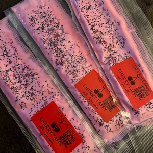 Lyndsey added a photo of their purchase