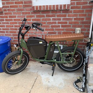 radrunner seat replacement
