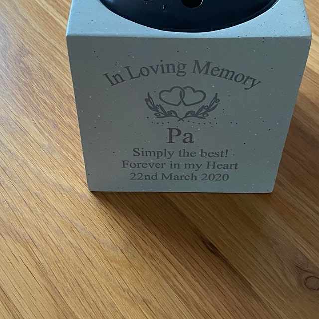 Angraves Set 2 Vasi Commemorativi Per Tomba Con Spillo – Nan In Loving Memory – Altezza 32cm