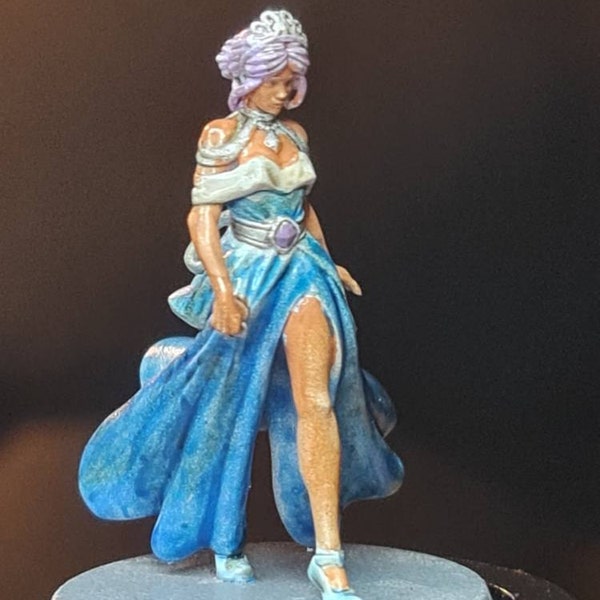 Masked Fighter Female – Galaad Miniatures, Dungeons & Dragons Fantasy Mini