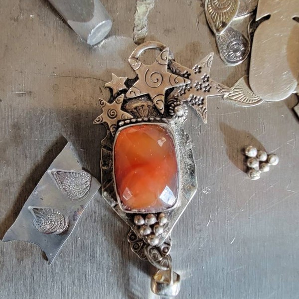 thumbnail image 2 of The Beadsmith Interchangeable Texture Hammer Metal Elements 2 of 13