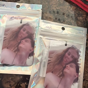Victoria added a photo of their purchase