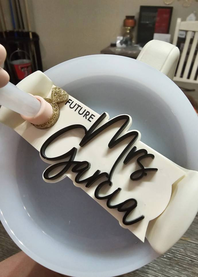 Future Mrs Gift, Future Mrs Cup Name Plate, Bride to Be Gift, Future Name Plate, Tumbler Topper for Bride to Be, Engagement Gift
