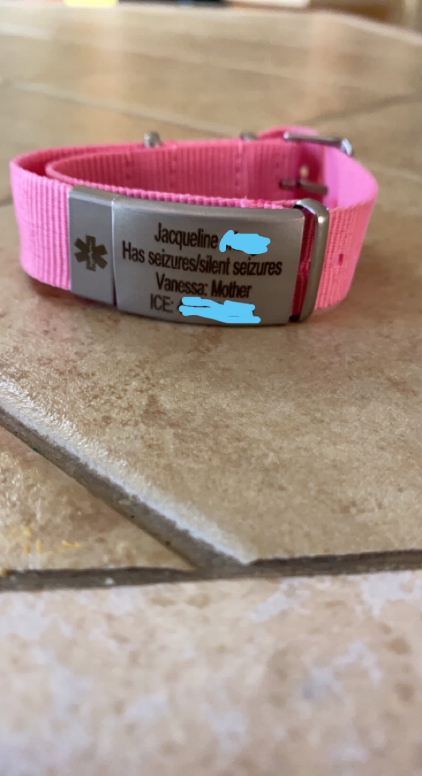 Emergency bracelet, personalized medical alert bracelet, allergy bracelet, diabetic, medical Id bracelet woman, kids medical ID bracelet