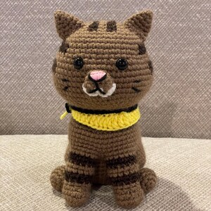 トラ猫の編みぐるみパターン：立ち姿と座り姿（デジタルダウンロード