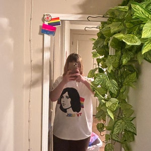 Lee added a photo of their purchase