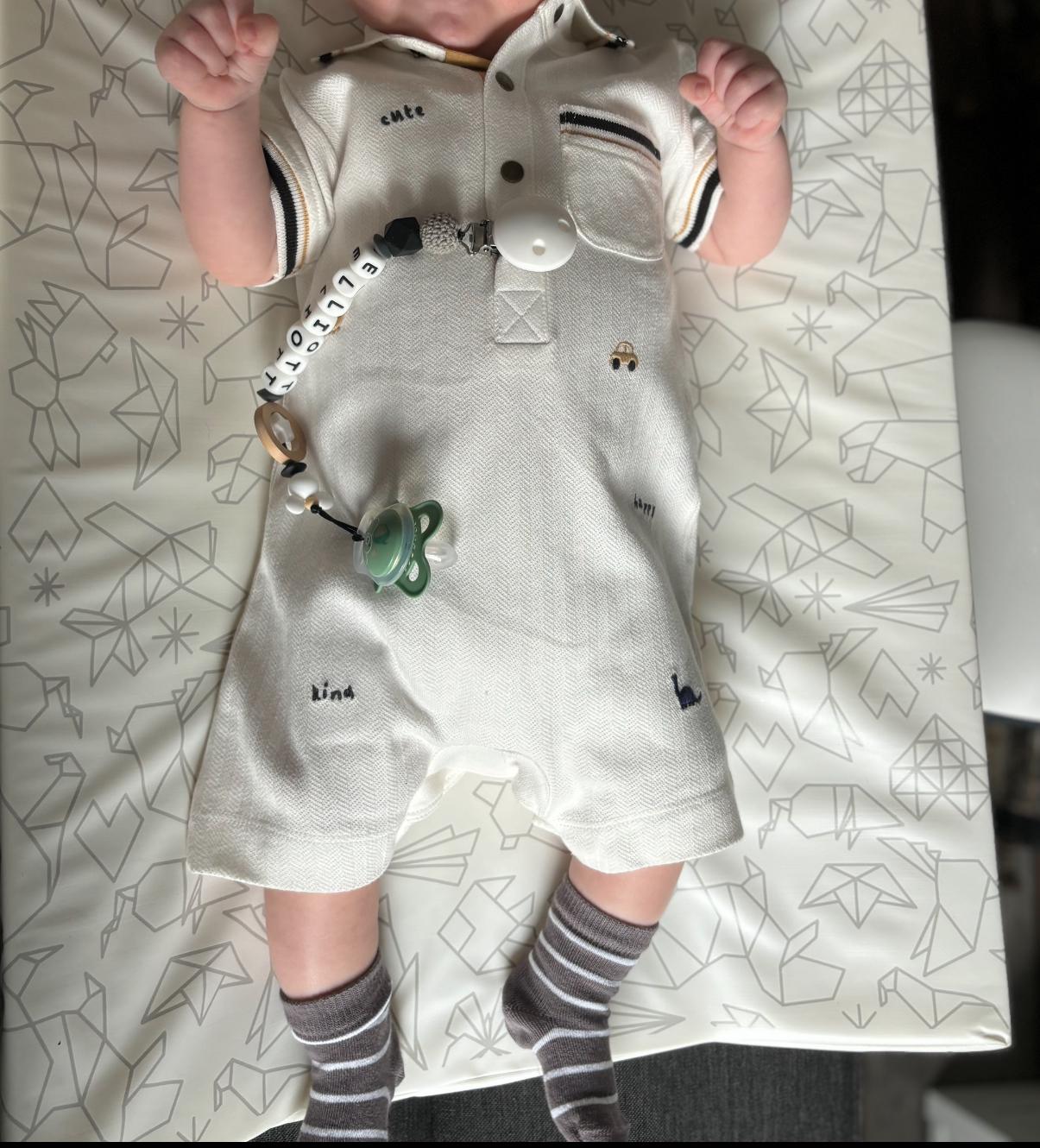 Personalised dummy clip, Silicone dummy clip, Dummy clip, Baby pacifier clip, Pacifier holder, Baby shower gift, White