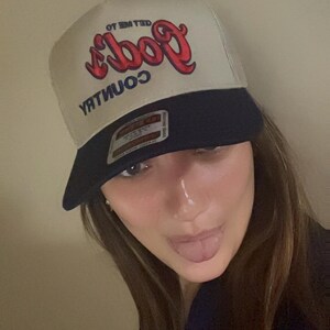 Alyssa added a photo of their purchase