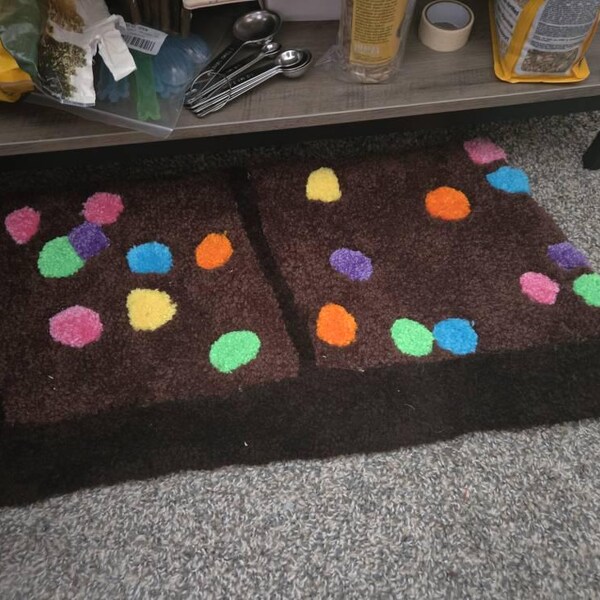 Snacks Rug Handmade Brownie Tufted Rug, Cute Nostalgic Trendy Retro Home Decor ...