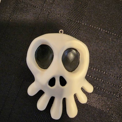 Mini Haunted Mansion Holiday Skull for Halloween and Christmas ...