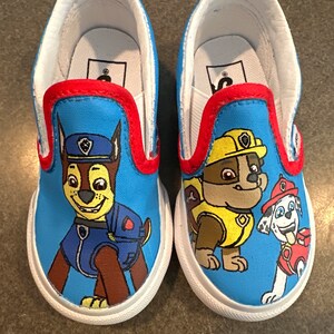 Paw patrol best sale vans