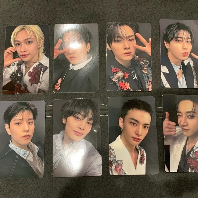 【オーダー停止中】skzoo hollow MVフラワー衣装 Stray Kids SKZ Hollow Japan Pob Flower Suit Vers -preorder - Etsy