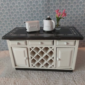 Lesley added a photo of their purchase