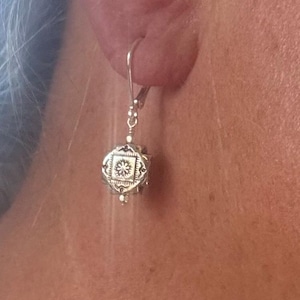Suellen added a photo of their purchase