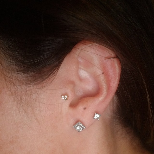 Three Mismatch CZ Stones Piercing (single), Minimalist 92.5