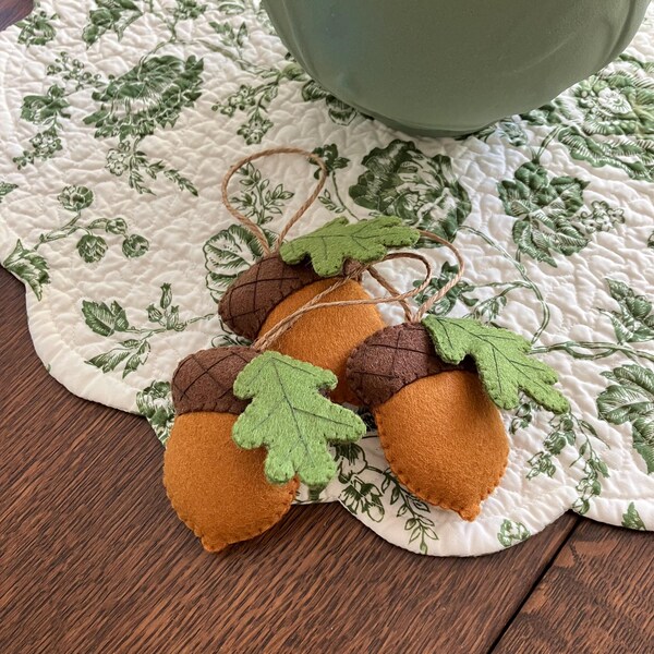 Charlie brown christmas ornament 2025