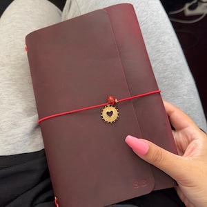 Shania added a photo of their purchase