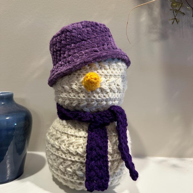 A customer's finished Wheat Stitch Snowman Crochet Pattern