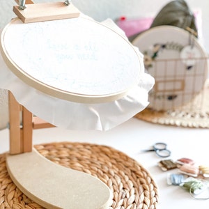 11 embroidery hoop stand options - Swoodson Says