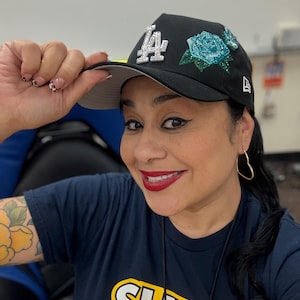 Los Angeles Dodgers Black Bling Red Rose Hat: Hand-jeweled  display picture 1