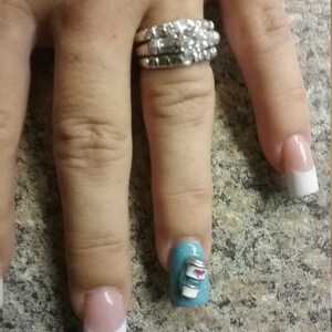 Jacqulyn added a photo of their purchase