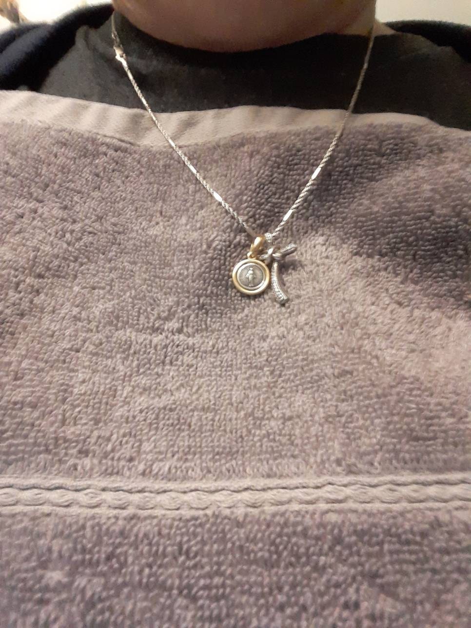 Dainty Miraculous Medal, minimalist medal of Our Lady of Grace,Very small round Virgin Mary pendant, vintage 12 mm sterling silver 925 medal
