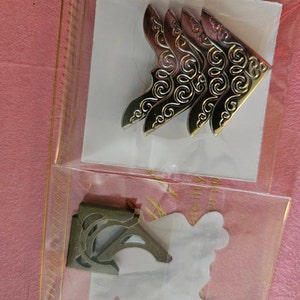 Alyssa added a photo of their purchase