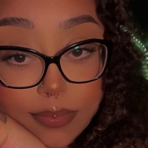 16g Oval Medusa Piercing Oval Lippy Loop Labret Lip Surgical Steel Lip ...