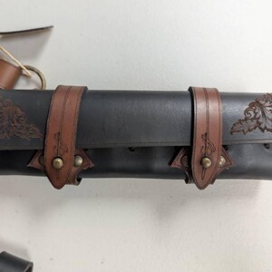 レザーポーションベルト LARP 錬金術ポーチ ウィッチャー コスプレギア