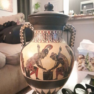 エクセキアスのアンフォラ、ギリシャ陶器の花瓶、黒像式陶器、ペッシと