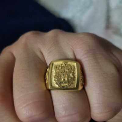 Solid Gold Coat of Arms Signet Ring Christmas Gift Family - Etsy