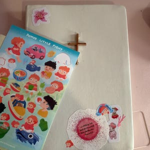 Alidia added a photo of their purchase