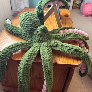 Alice added a photo of their purchase
