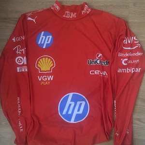 Les added a photo of their purchase