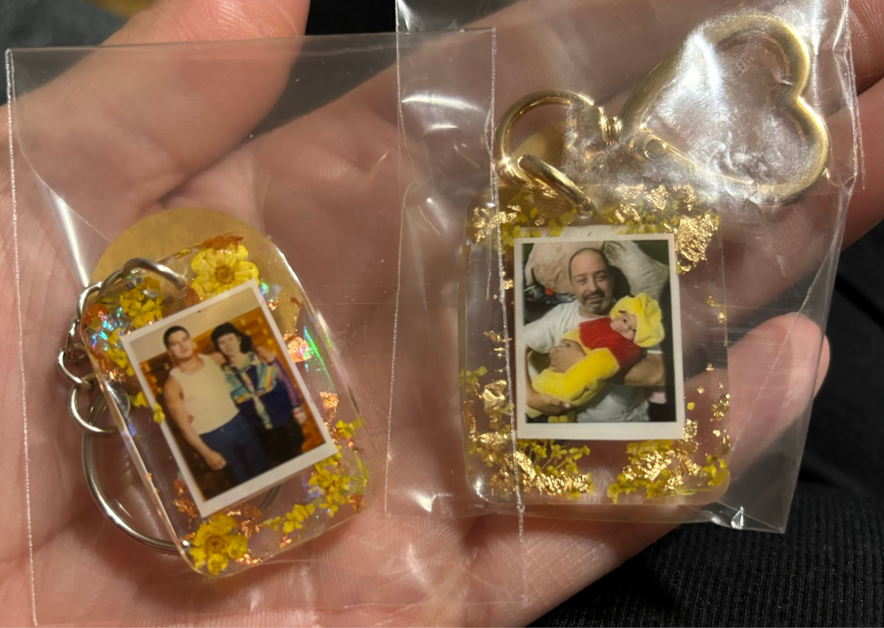 Personalized Photo Gold Keychain, Customize W/Your Photo,  Resin Photo Keychain, Personalized, Anniversary Gift, Photo Keychains, Pets