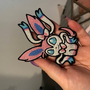 刺繍ファイル: イーブイ進化ポケドールセット 3 (リーフィア