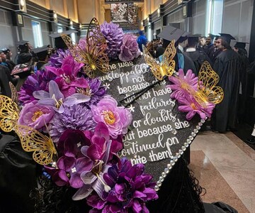 Printable Grad Cap Topper, DIY Graduation Cap Topper, Philippians 4:13 Grad Cap, I Can Do All Things Through Christ Who Strengthens Me