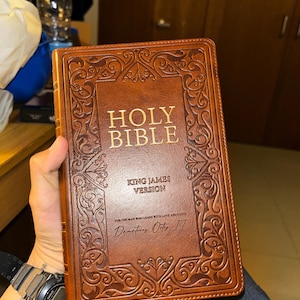 Jaylyn added a photo of their purchase