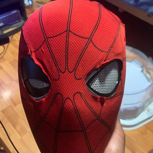 組み立て済みスパイダーマンマスク トム・ホランド レプリカ フェイス