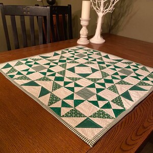 Lucky Charm Table Topper - PDF Pattern - Etsy