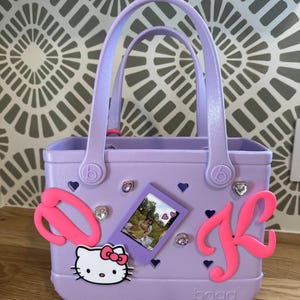 Kaitlyn lade till en bild av sitt köp