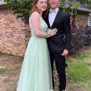 forest green prom dress with sleeves Amazing Long Dark Green Mermaid Sleeveless Beading Prom Dresses With Lace main image 1