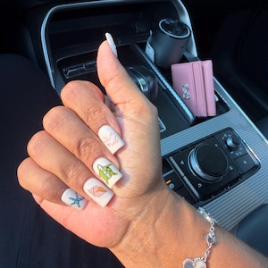 Maya added a photo of their purchase
