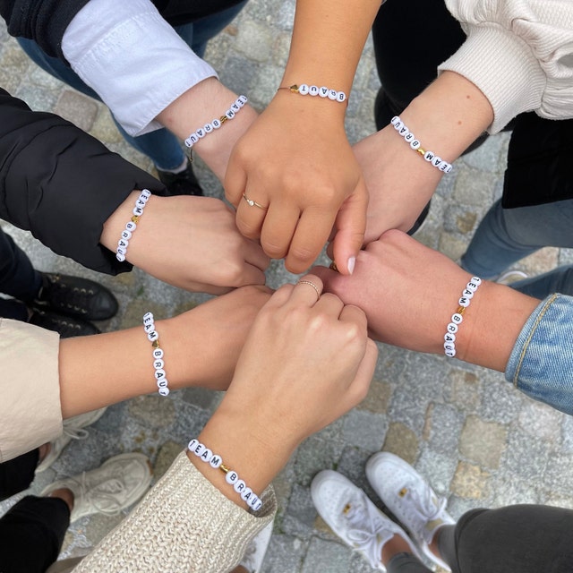Juego de 2 brazaletes de pulsera de dama de honor, flor de muñeca nupcial, pulsera de pulsera para mujer, novia, dama de honor, boda, graduación(Lago Juego de 2 brazaletes de pulsera de dama de honor, flor de muñeca nupcial, pulsera de pulsera para mujer, novia, dama de honor, boda, graduación(Lago