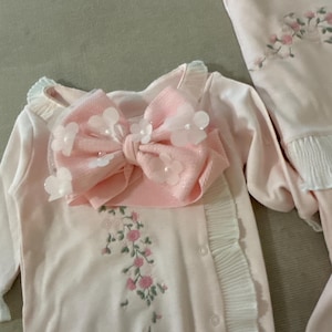 Laianna added a photo of their purchase